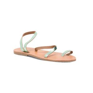 CIEL Metallic Green Leather Handmade Daytona Toe Ring Sandals
